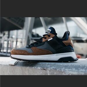 Palladium Men’s Axiom Army Runner Sneaker Size 12.5